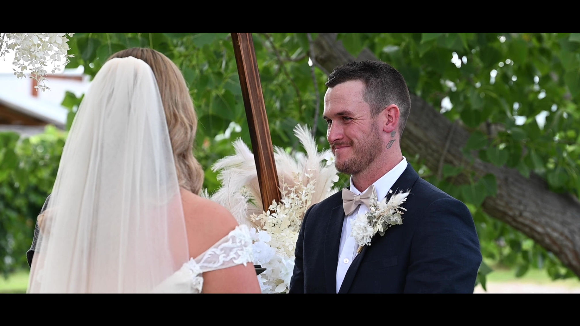 Nikki and Ryan (Trailer)